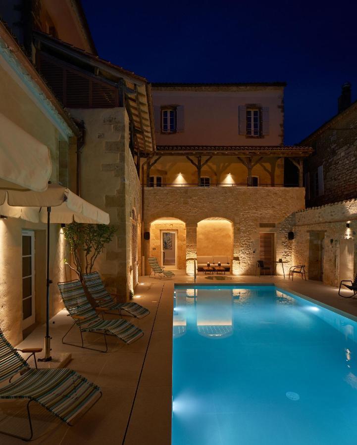 Hotel Le Chevalier Bleu *